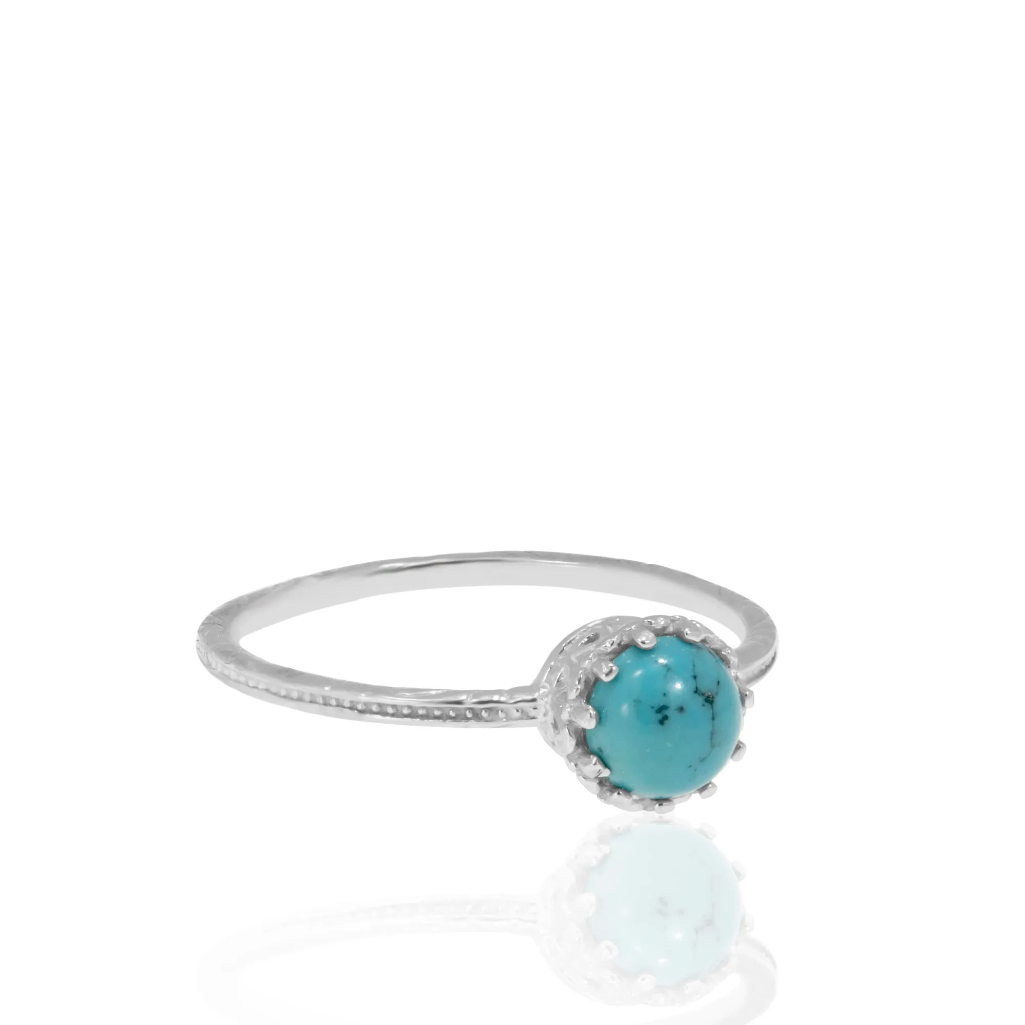 14K White Gold Round Ring Inlaid With Turquoise