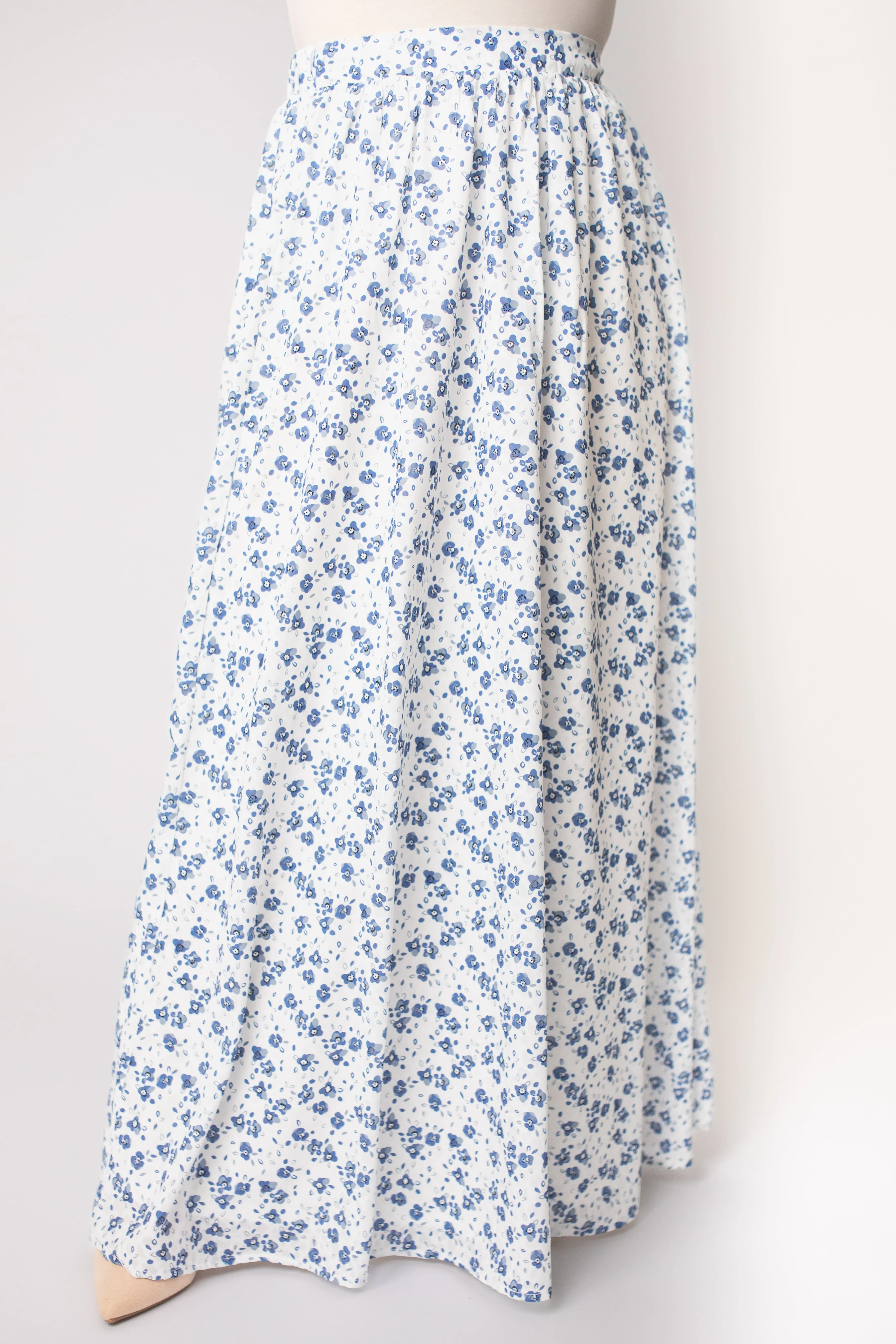 Blaine Maxi Skirt in Blue Pansy