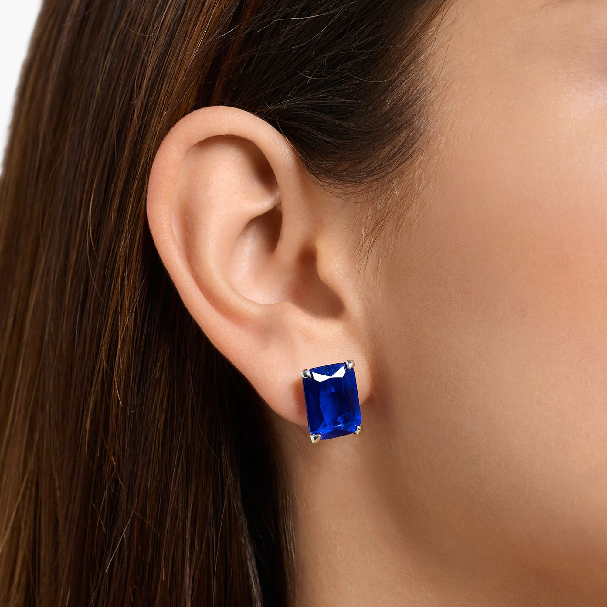 Ear studs blue stone