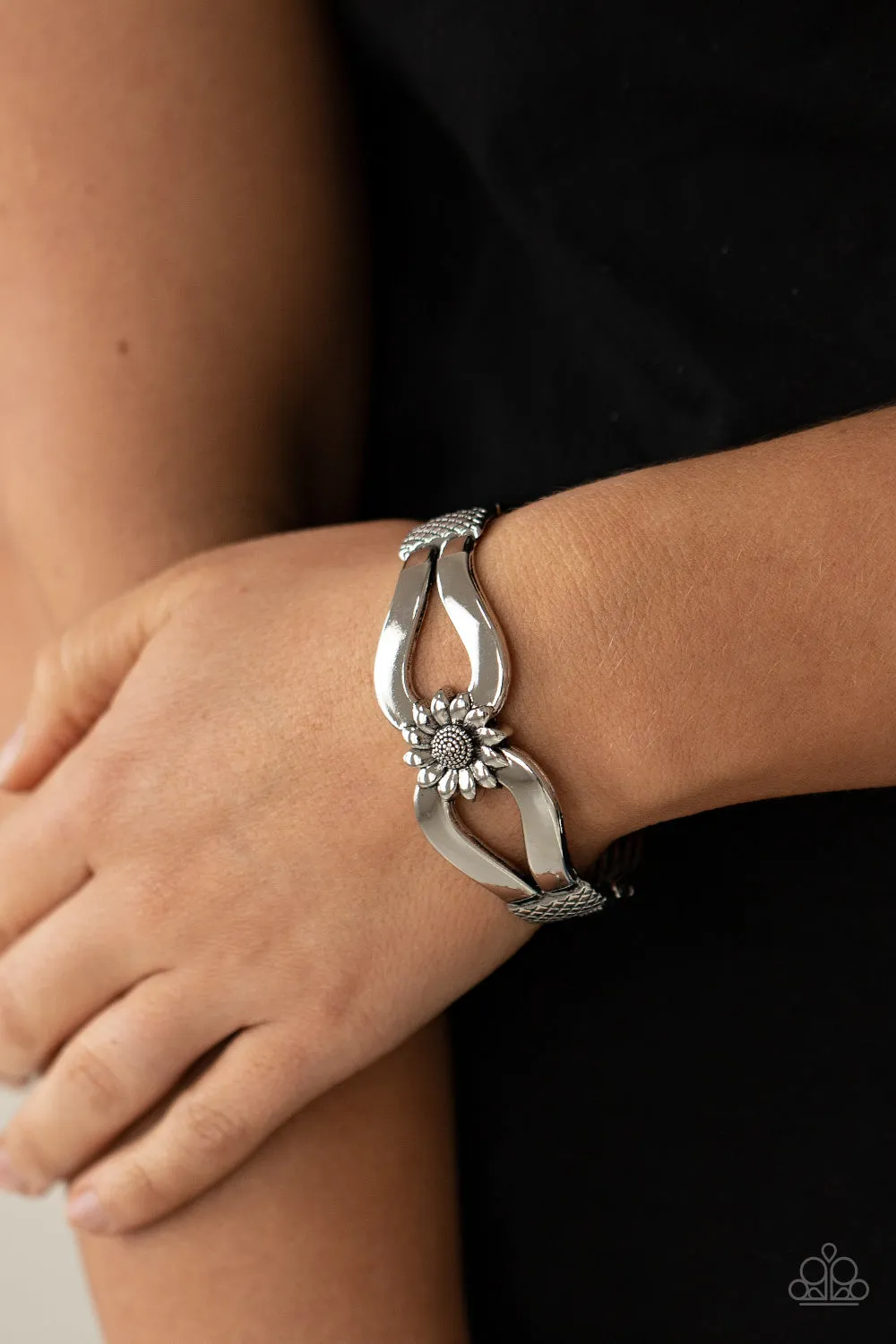 Let A Hundred SUNFLOWERS Bloom - Silver Bracelet