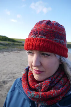 NEW Annie Glue Blaze Star Fair Isle Hat